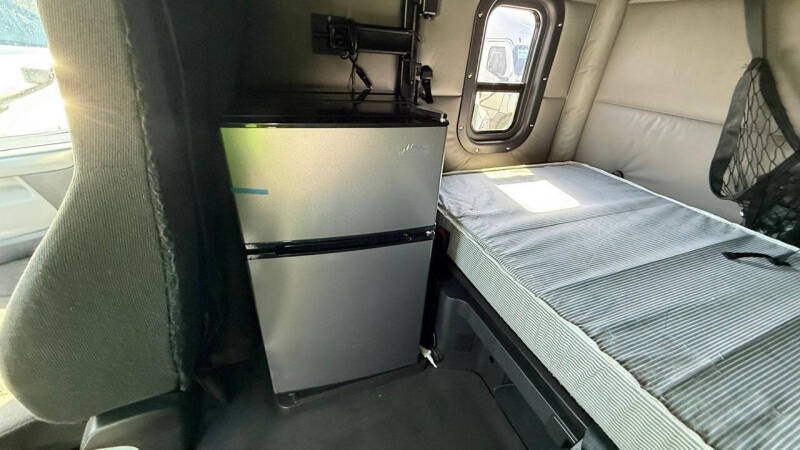 2020 Freightliner Cascadia