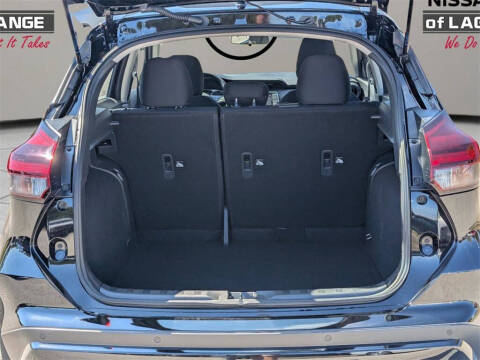 2025 Nissan Kicks Play S