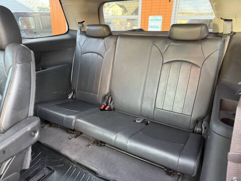 2011 GMC Acadia Denali