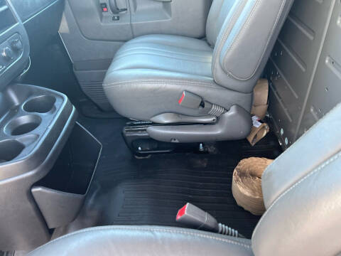 2019 GMC Savana 2500