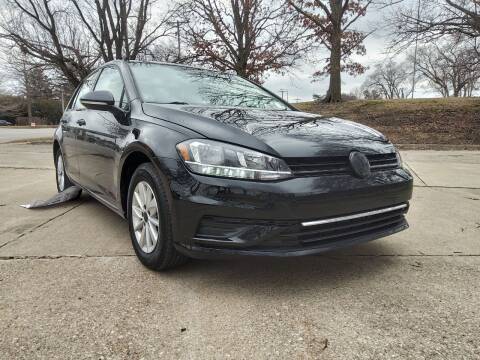 2019 Volkswagen Golf for sale at Crispin Auto Sales in Urbana IL