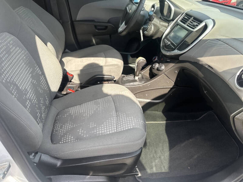 2017 Chevrolet Sonic LT Auto Fleet