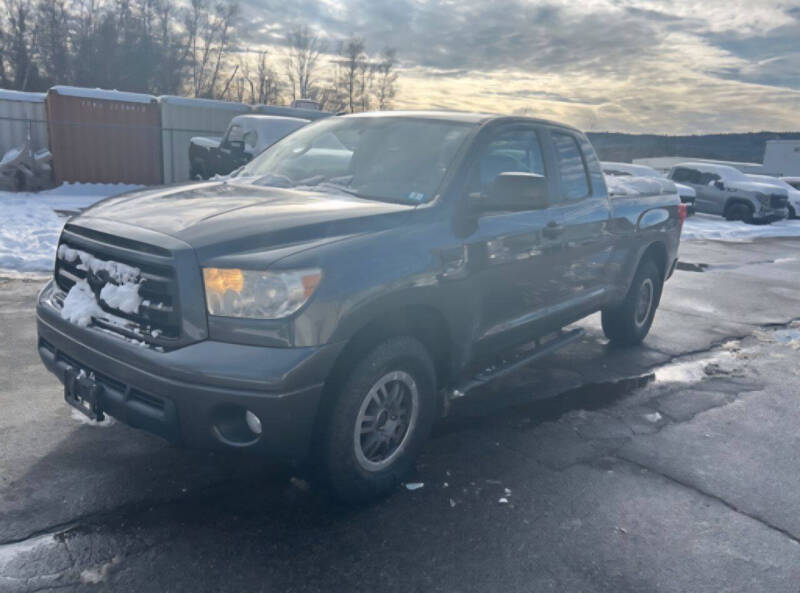 2011 Toyota Tundra Tundra Grade's photo