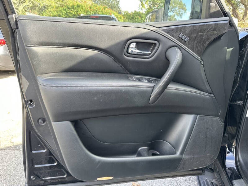 2020 Infiniti QX80 Luxe