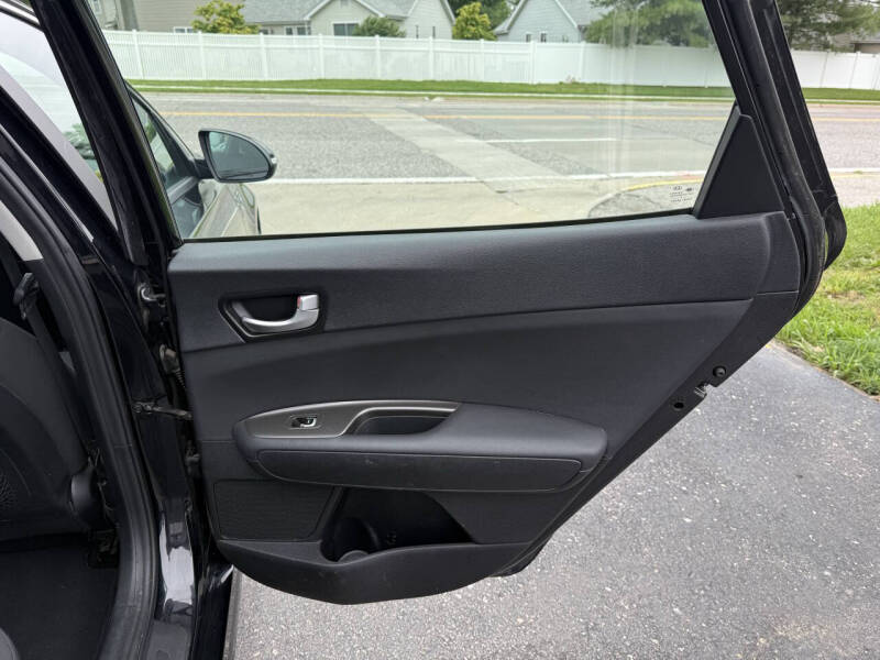 2019 Kia Optima LX