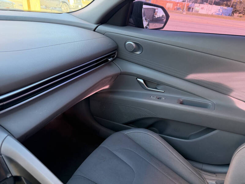 2021 Hyundai Elantra SEL