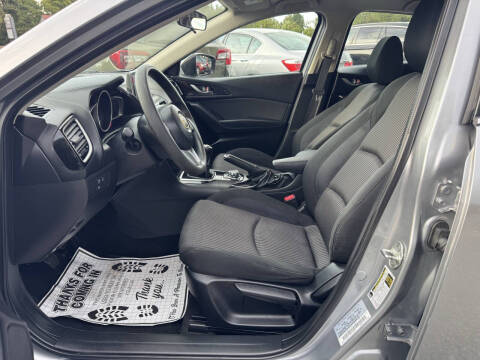 2016 Mazda MAZDA3 i Sport