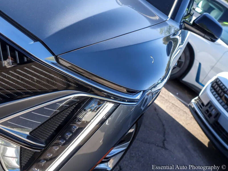 2023 Cadillac LYRIQ Luxury