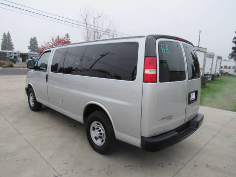 2016 Chevrolet Express LS 2500