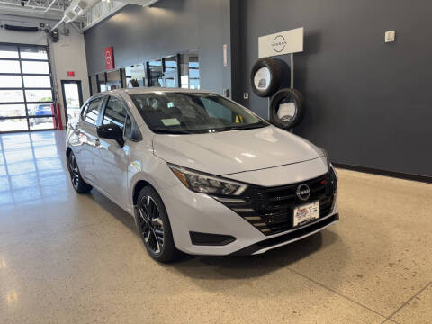 2025 Nissan Versa SR