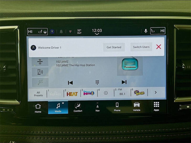2026 Chrysler Pacifica Pinnacle