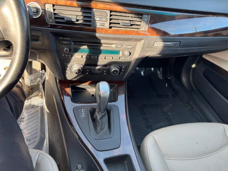 2011 BMW 3 Series 328i