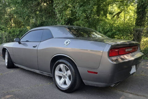 2012 Dodge Challenger SXT