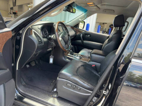 2015 Infiniti QX80