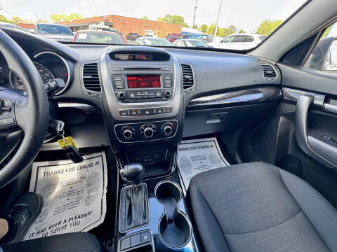2014 Kia Sorento LX