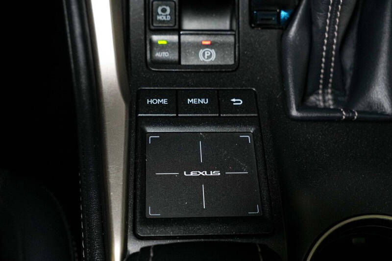 2017 Lexus NX 200t
