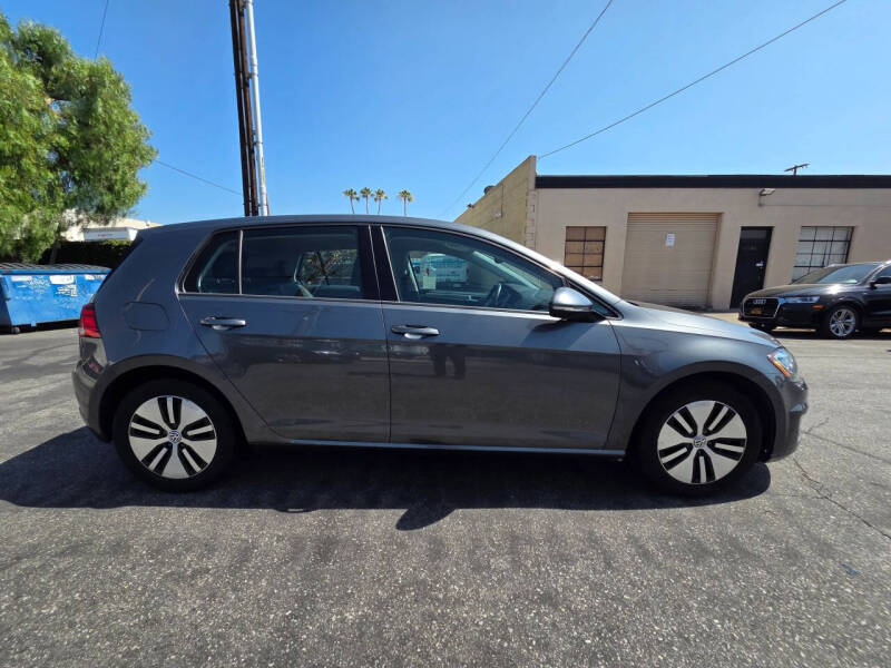 2018 Volkswagen e-Golf SEL Premium