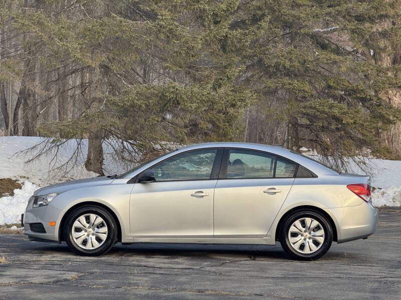 2013 Chevrolet Cruze LS Auto