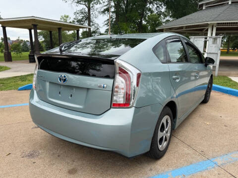 2014 Toyota Prius Two