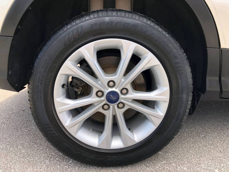 2018 Ford Escape SE