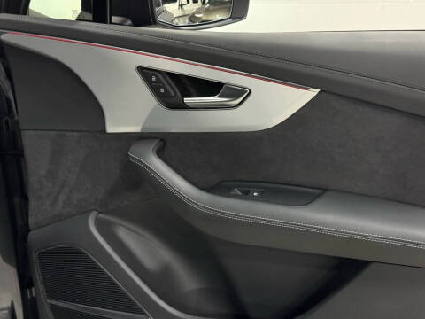 2024 Audi Q7 quattro Prestige 55 TFSI