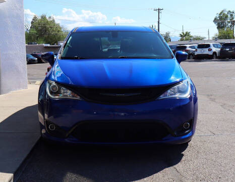 2020 Chrysler Pacifica Touring