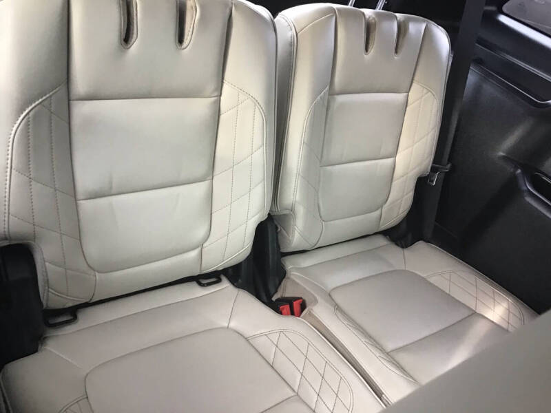 2018 Ford Explorer Platinum