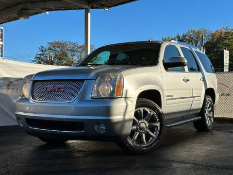 2012 GMC Yukon for sale at MAGIC AUTO SALES in Little Ferry NJ