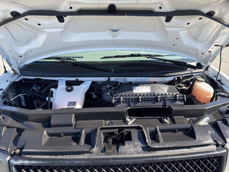 2023 Chevrolet Express 2500