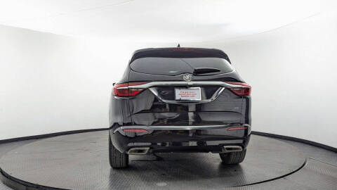 2021 Buick Enclave Essence