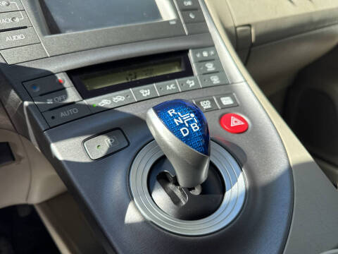2014 Toyota Prius Two