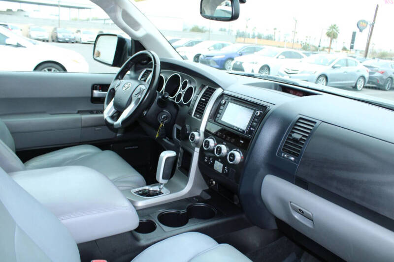 2014 Toyota Sequoia Limited