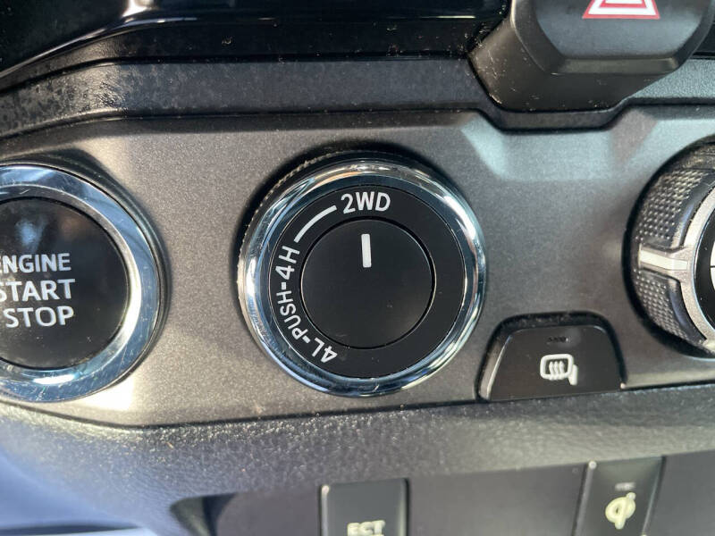 2016 Toyota Tacoma TRD Sport