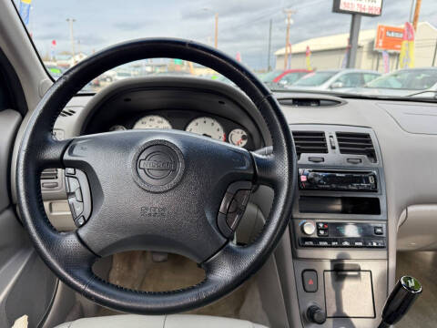 2001 Nissan Maxima SE