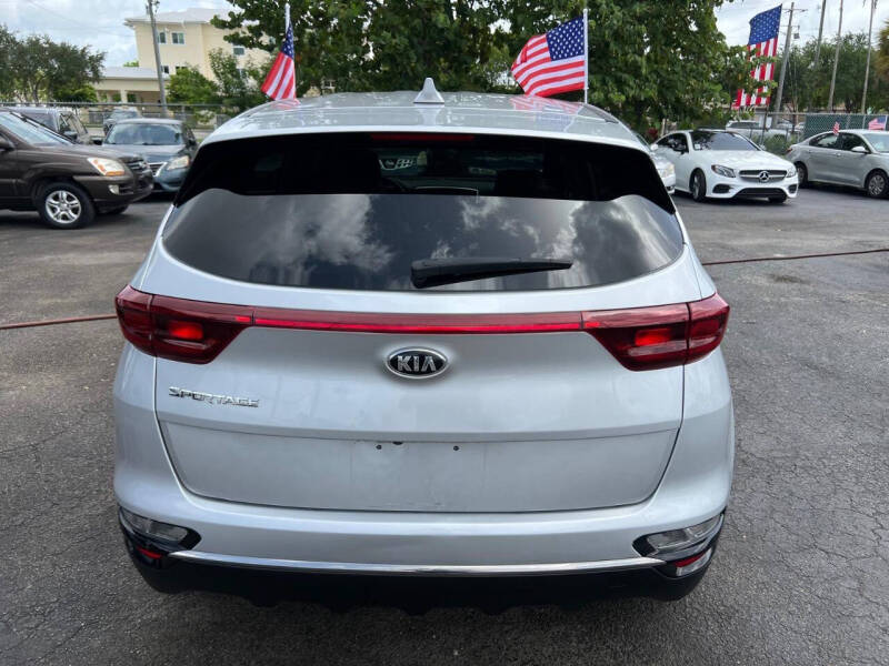 2020 Kia Sportage LX