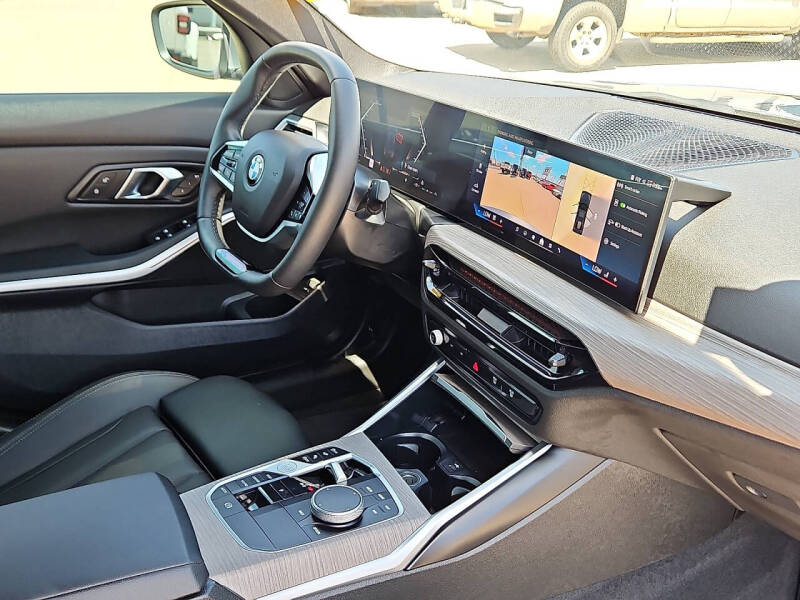 2025 BMW 3 Series 330i