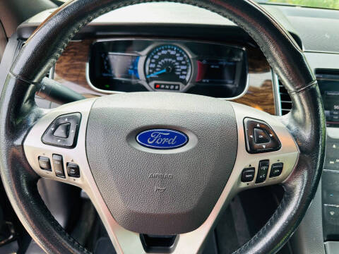 2014 Ford Taurus Limited