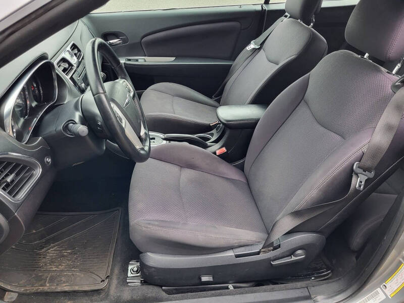 2014 Chrysler 200 Touring