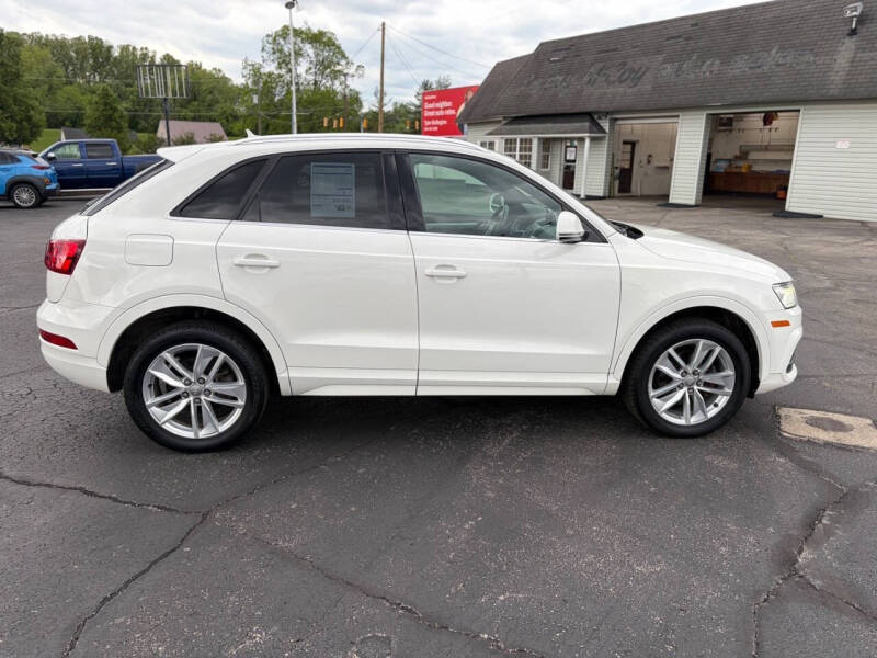 2017 Audi Q3 2.0T quattro Premium Plus