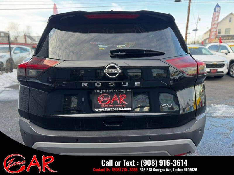 2023 Nissan Rogue SV
