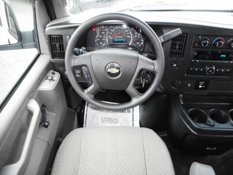 2017 Chevrolet Express LT 3500