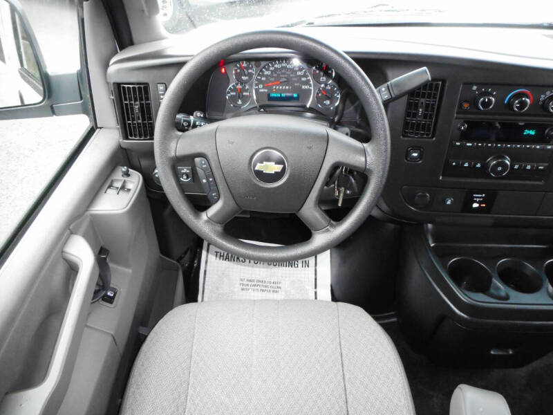 2017 Chevrolet Express LT 3500