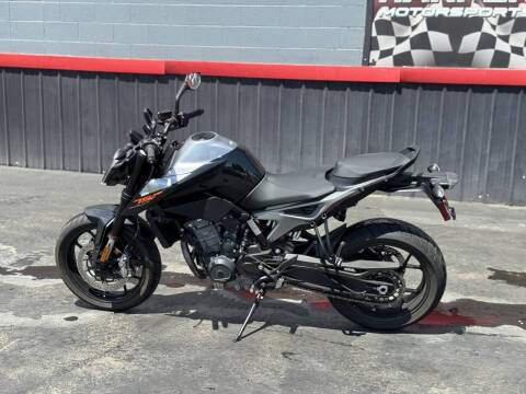 2019 KTM 790 Duke