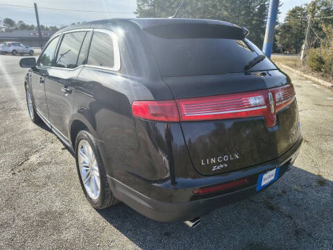 2019 Lincoln MKT Reserve
