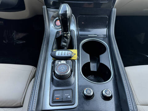 2016 Nissan Maxima Platinum