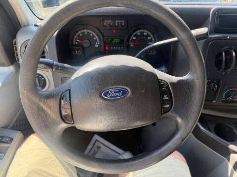2011 Ford E-Series