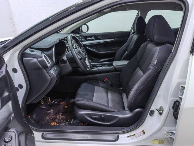 2017 Nissan Maxima