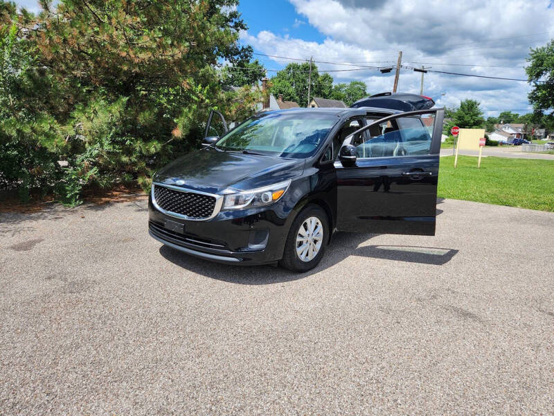 2018 Kia Sedona LX