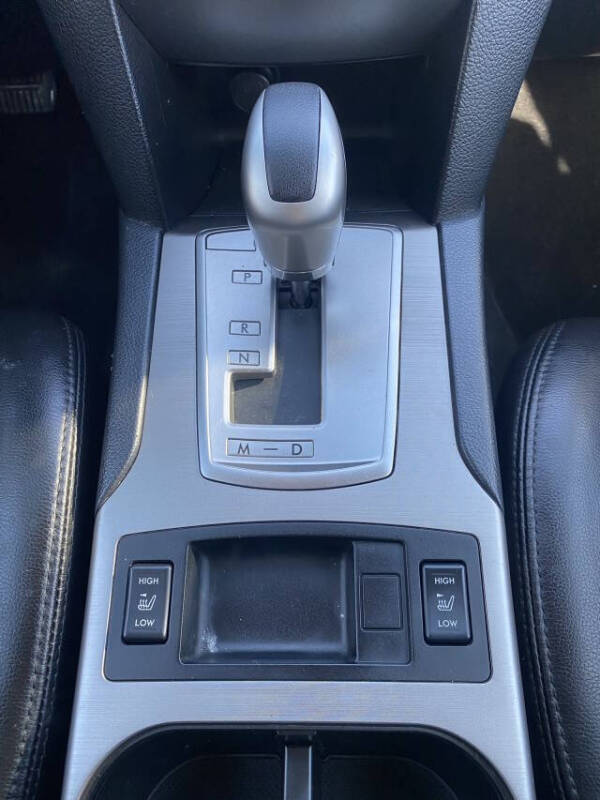 2011 Subaru Outback 2.5i Limited