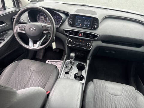 2019 Hyundai Santa Fe SE 2.4L
